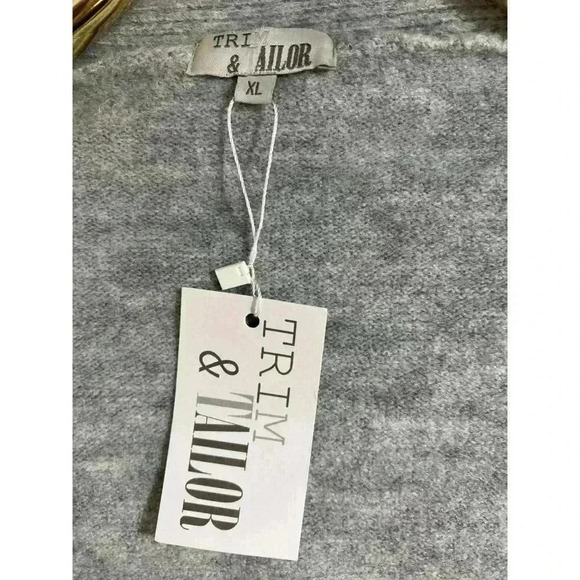 Trim & Tailor sweater nwt - Picture 3 of 4